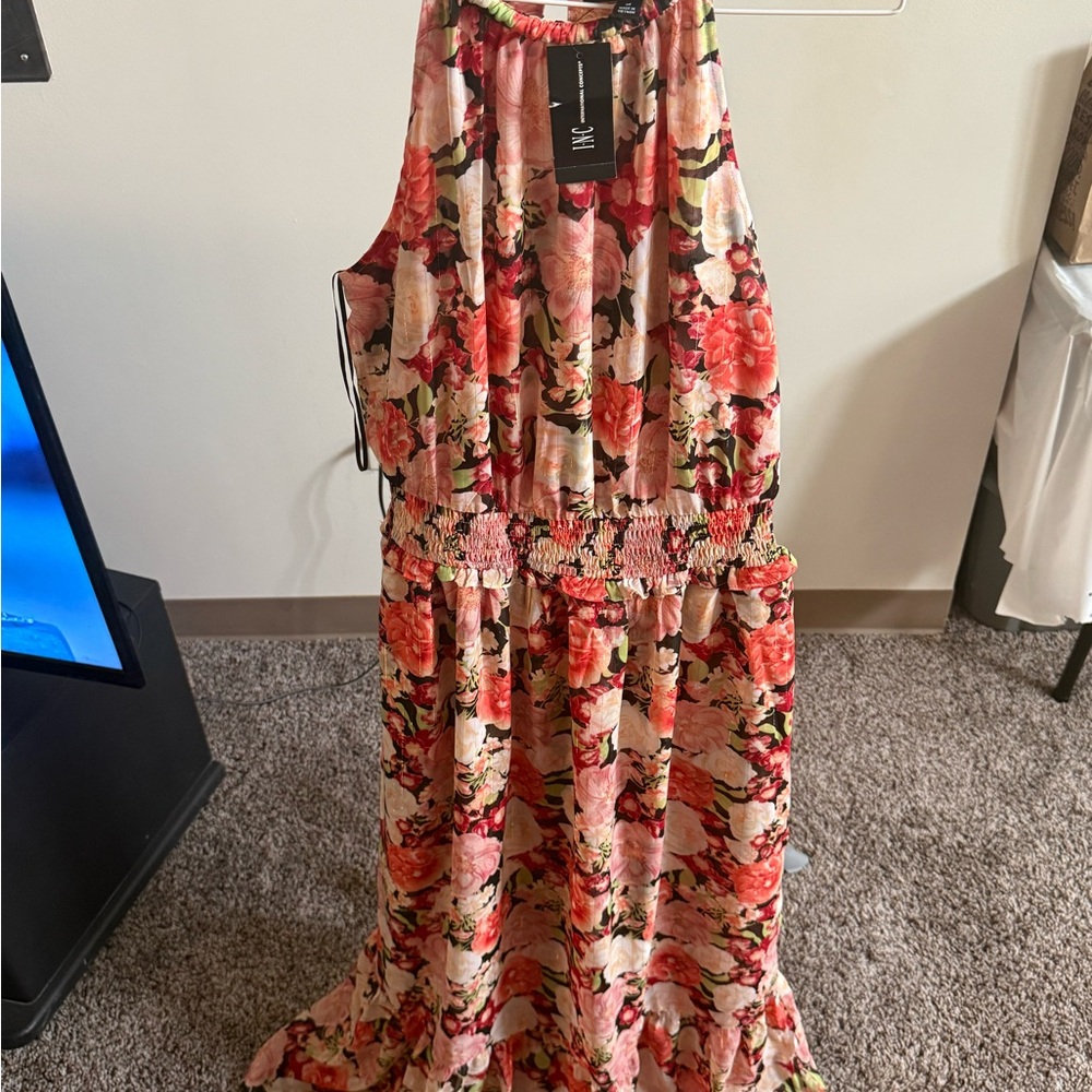 Floral Sleeveless Maxi Dress